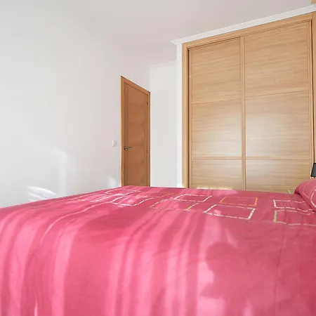 Galihost - Con Terraza En Barrantes Apartment